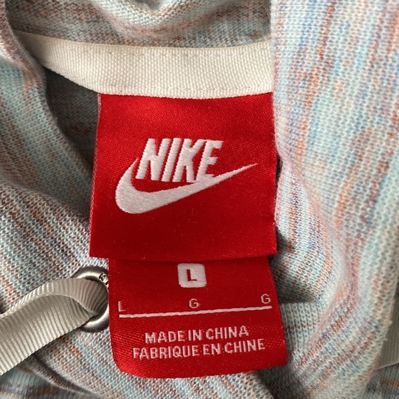 Nike pullover - Picture 3 of 3